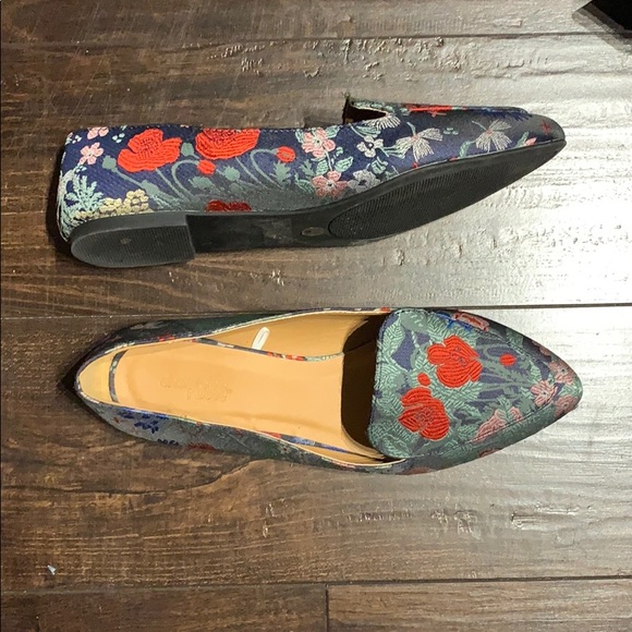 Floral Loafers - Picture 3 of 3